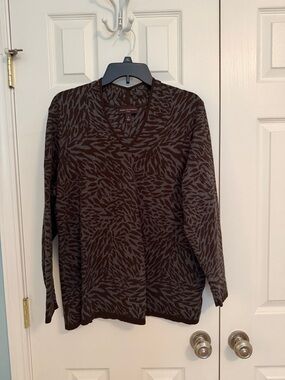 Dana Buchman Brown and Blue Patterned V-Neck Tunic Sweater 1X